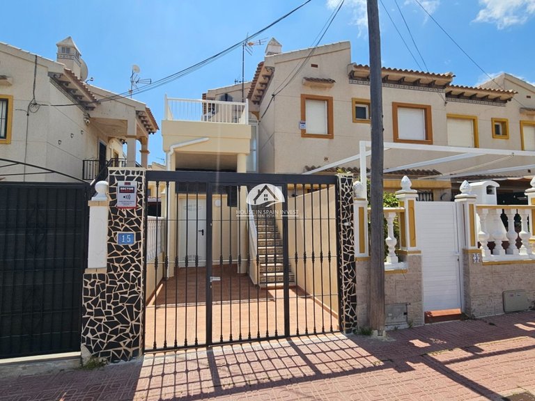 Apartment for Sale in Playa Flamenca Orihuela Costa, Alicante 1