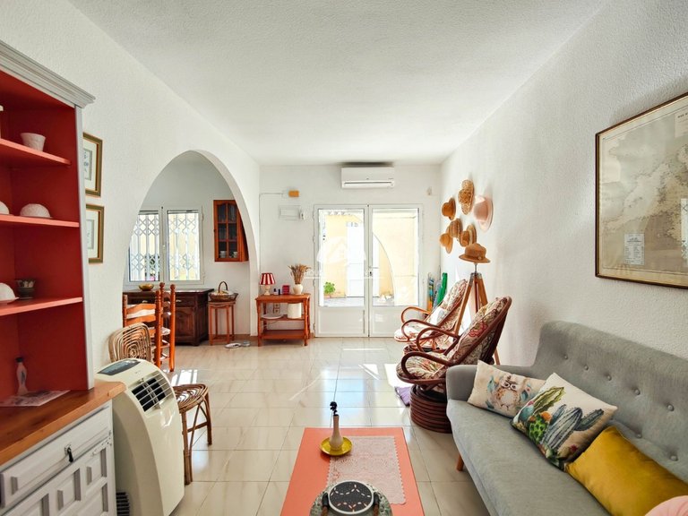 Town House for Sale in Nueva Torrevieja Torrevieja, Alicante 28