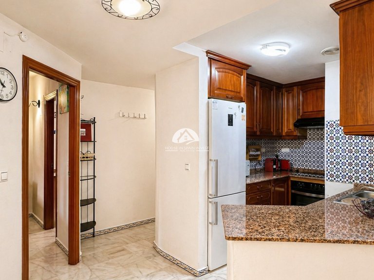 Apartment for Sale in Playa de los Locos Torrevieja, Alicante 14