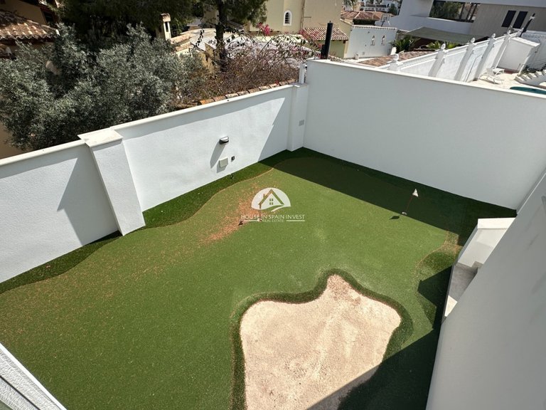 Villa for Sale in Villamartín - Las Filipinas Orihuela Costa, Alicante 31
