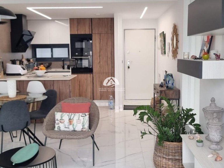 Apartment for Sale in EL RASO Guardamar Del Segura, Alicante 2
