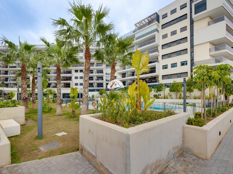Penthouse for Sale in Lomas de Campoamor Orihuela Costa, Alicante 37