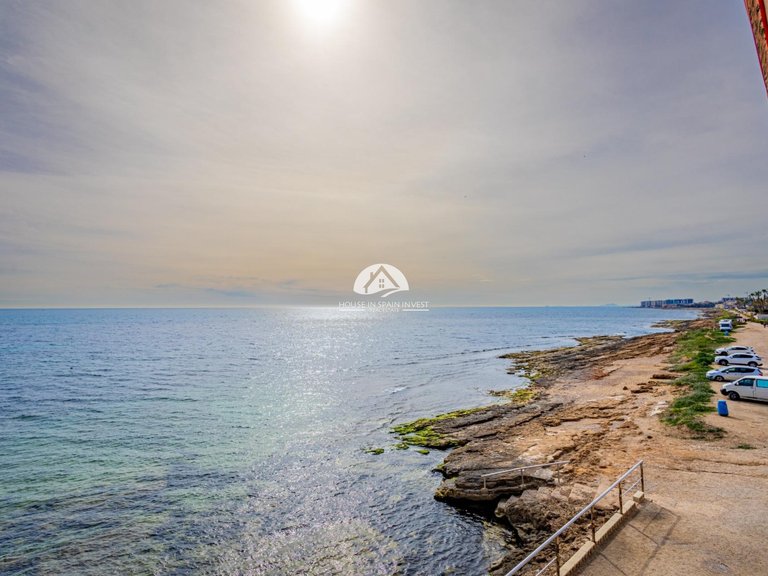 Apartment for Sale in El Acequion - Los Náufragos Torrevieja, Alicante 6