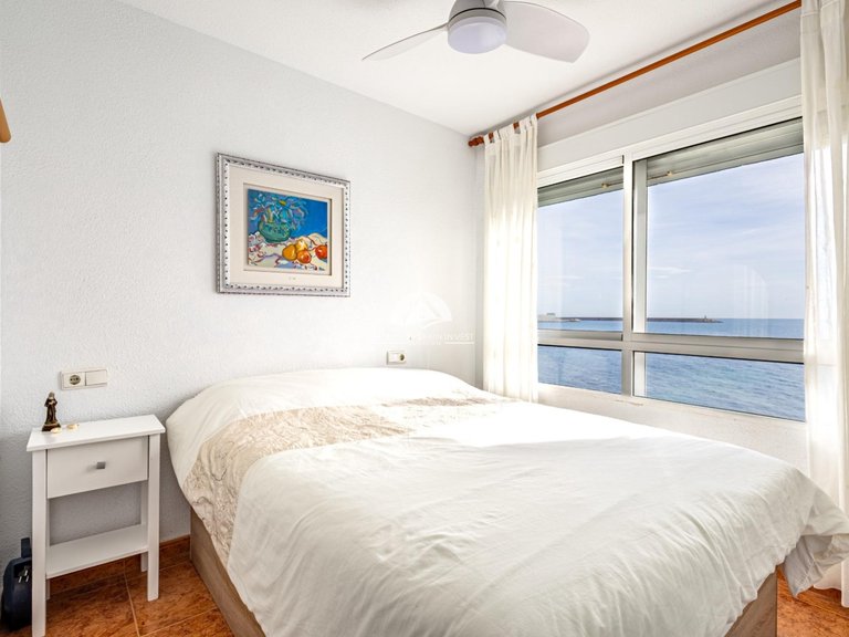 Apartment for Sale in El Acequion - Los Náufragos Torrevieja, Alicante 12