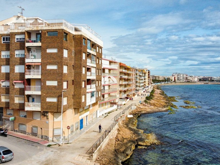 Apartment for Sale in El Acequion - Los Náufragos Torrevieja, Alicante 26