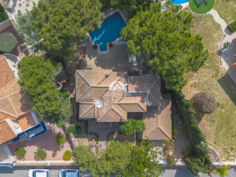 Villa for Sale in Rojales Rojales - Ciudad Quesada, Alicante 1