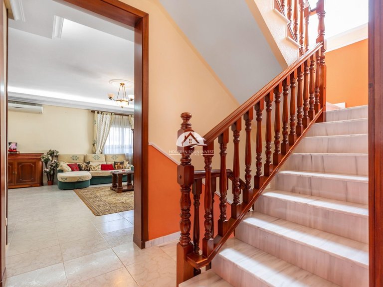 Villa for Sale in Rojales Rojales - Ciudad Quesada, Alicante 10