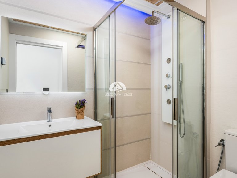 Apartment for Sale in A. All New Build Torrevieja, Alicante 33