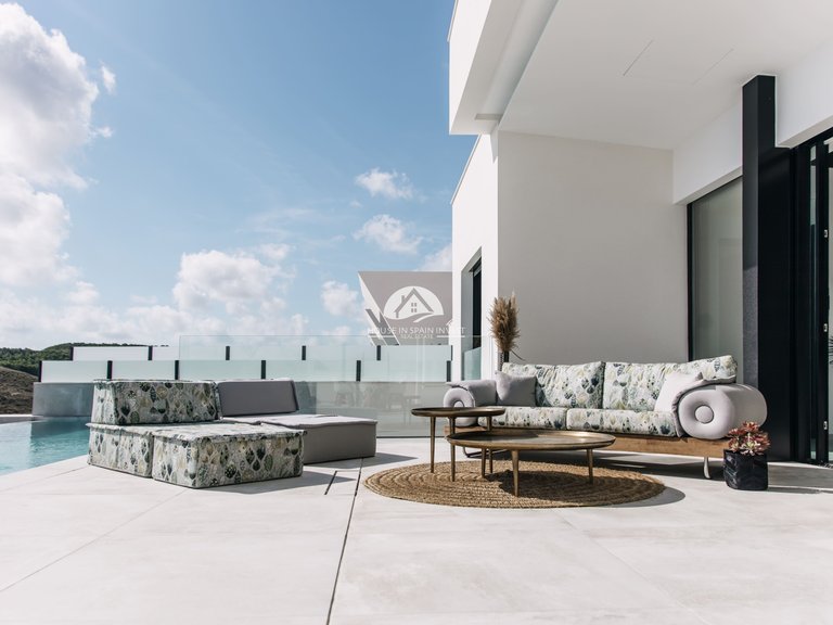 Villa for Sale in Rojales Rojales - Ciudad Quesada, Alicante 1
