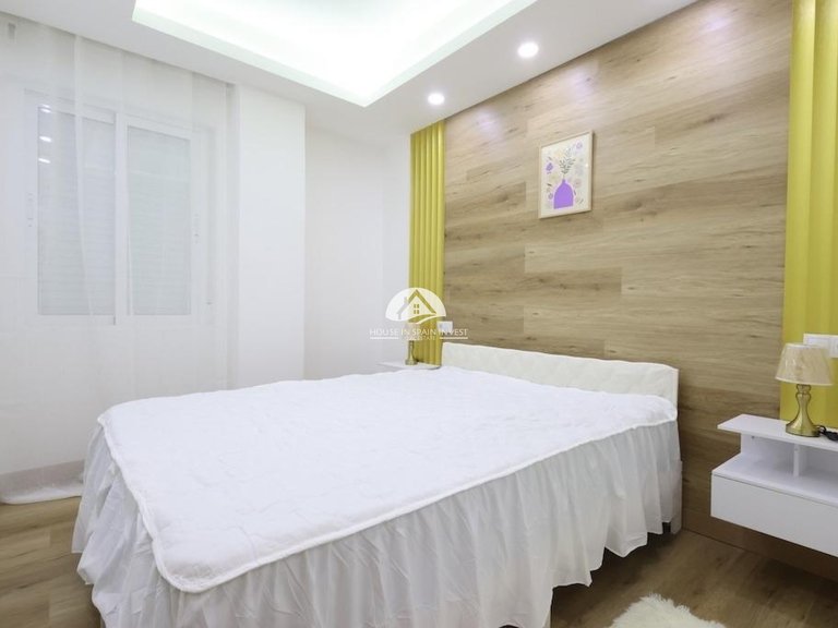 Apartment for Sale in Centro Torrevieja, Alicante 8
