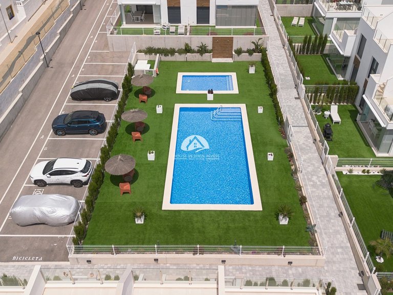Apartment for Sale in Entre Naranjos Vistabella Golf Vistabella Golf, Alicante 14