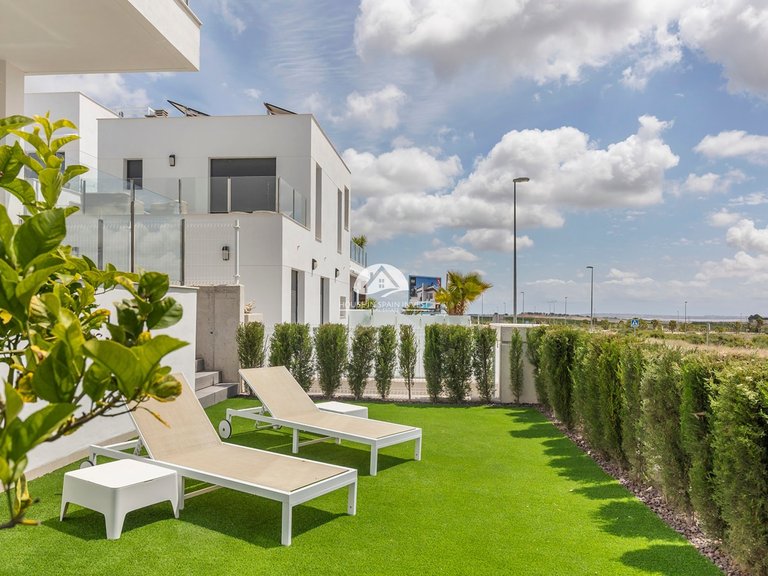 Apartment for Sale in Entre Naranjos Vistabella Golf Vistabella Golf, Alicante 19