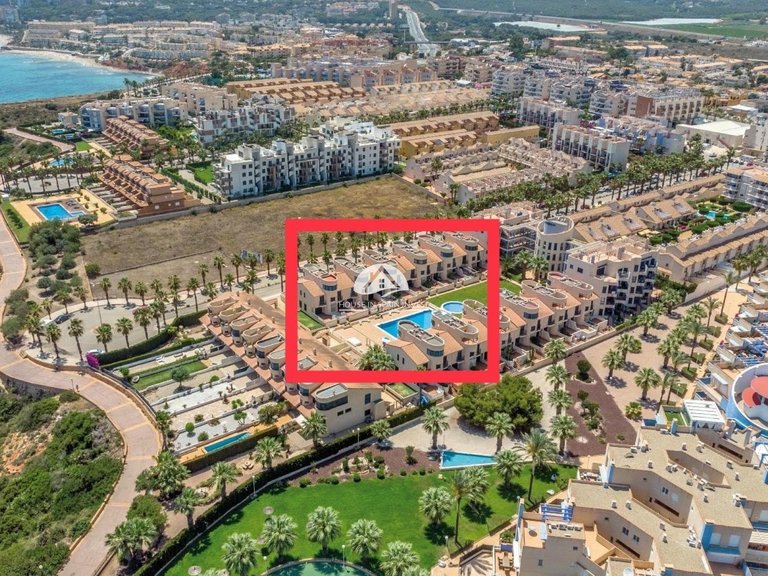 Town House for Sale in Cabo Roig - La Regia Orihuela Costa, Alicante 3