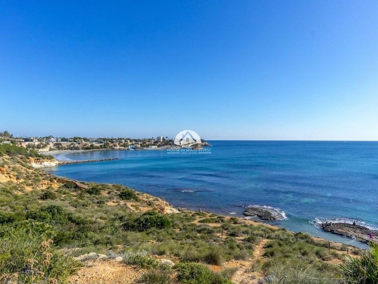 Town House for Sale in Cabo Roig - La Regia Orihuela Costa, Alicante 6