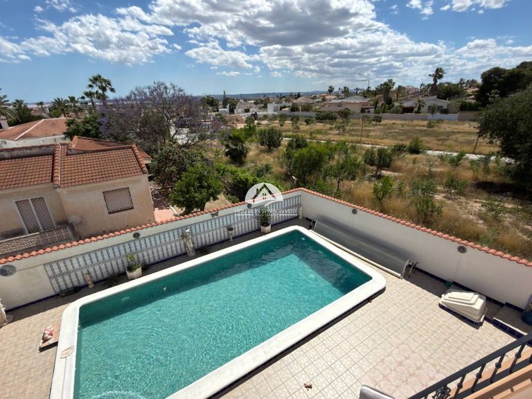 Villa for Sale in Ciudad Quesada Rojales - Ciudad Quesada, Alicante 19
