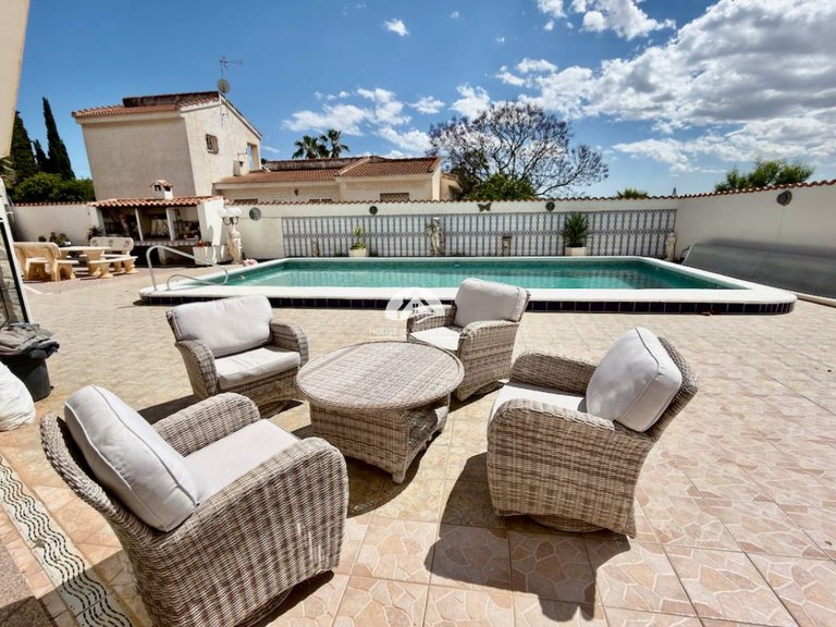 Villa for Sale in Ciudad Quesada Rojales - Ciudad Quesada, Alicante 22