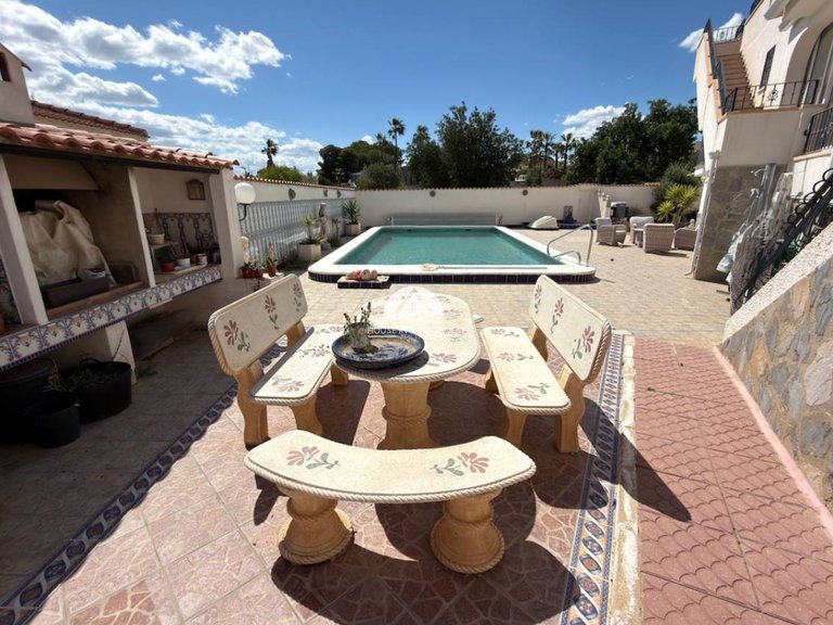 Villa for Sale in Ciudad Quesada Rojales - Ciudad Quesada, Alicante 26
