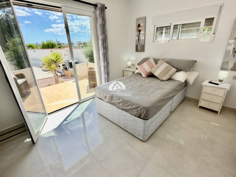 Villa for Sale in Ciudad Quesada Rojales - Ciudad Quesada, Alicante 31