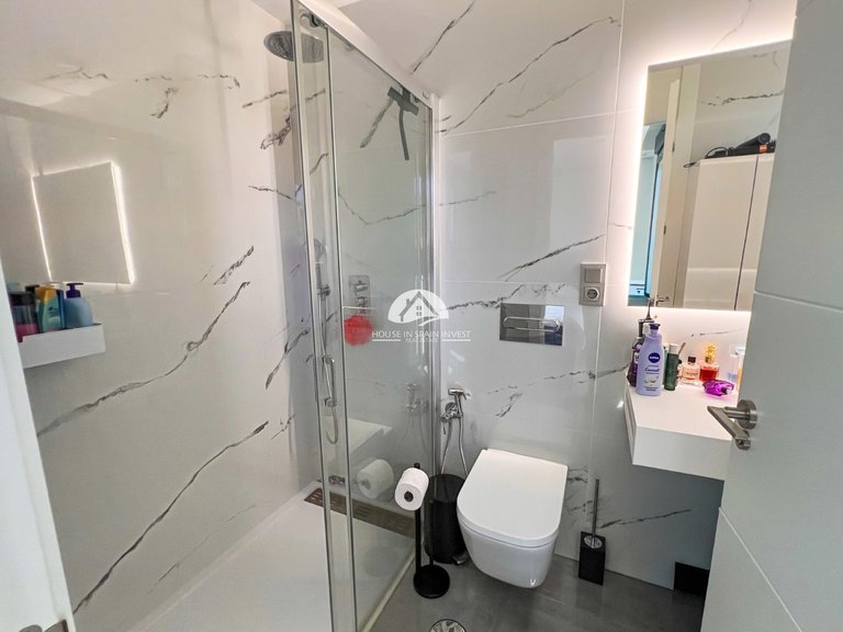 Villa for Sale in Los Balcones Torrevieja, Alicante 23