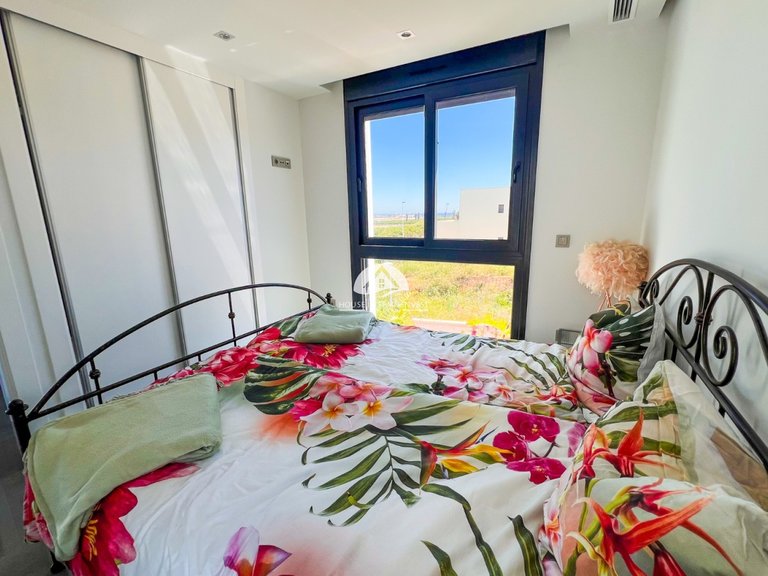 Villa for Sale in Los Balcones Torrevieja, Alicante 32