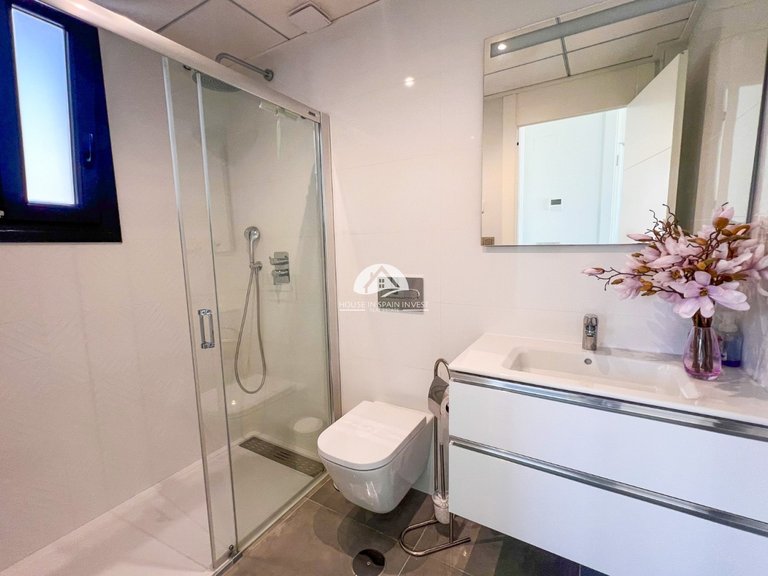 Villa for Sale in Los Balcones Torrevieja, Alicante 34