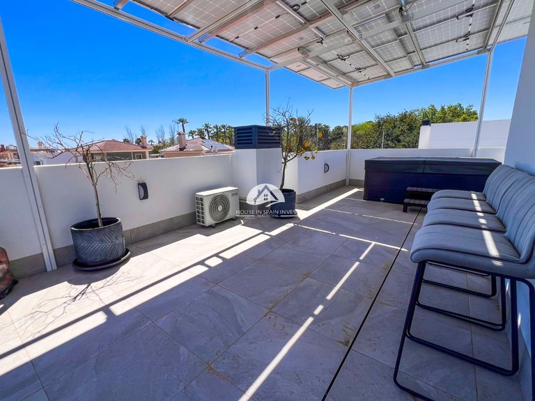 Villa for Sale in Los Balcones Torrevieja, Alicante 45