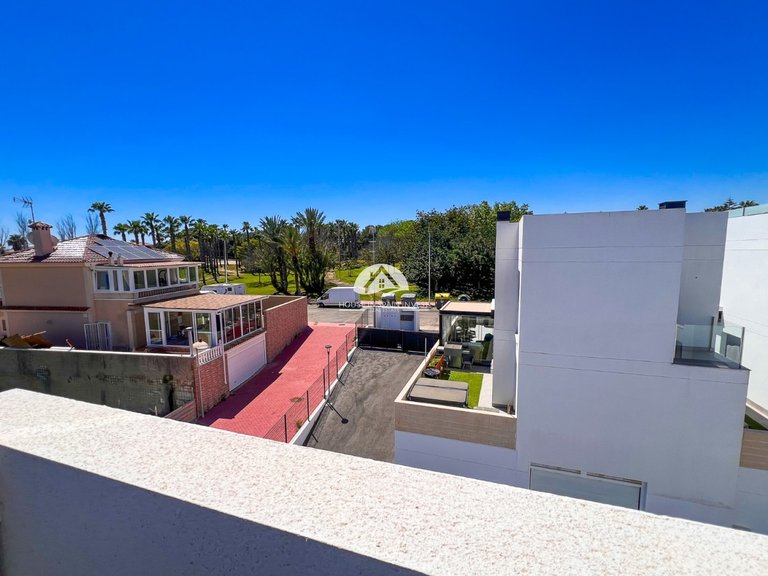 Villa for Sale in Los Balcones Torrevieja, Alicante 48
