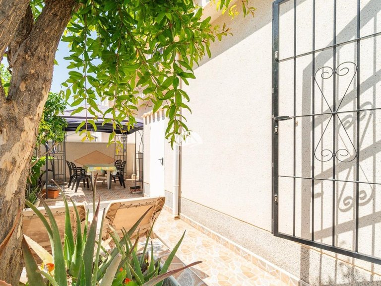 Villa for Sale in Playa Flamenca Orihuela Costa, Alicante 17