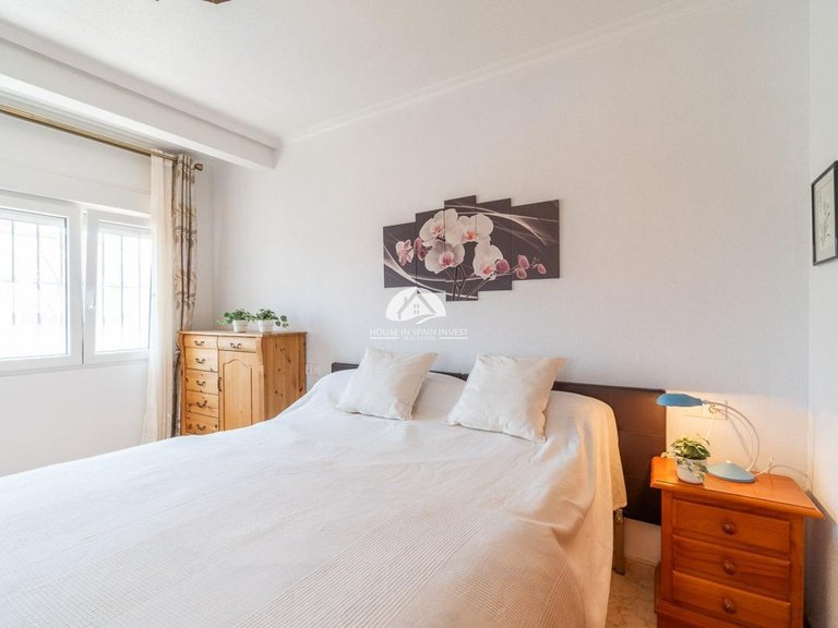 Villa for Sale in Playa Flamenca Orihuela Costa, Alicante 40