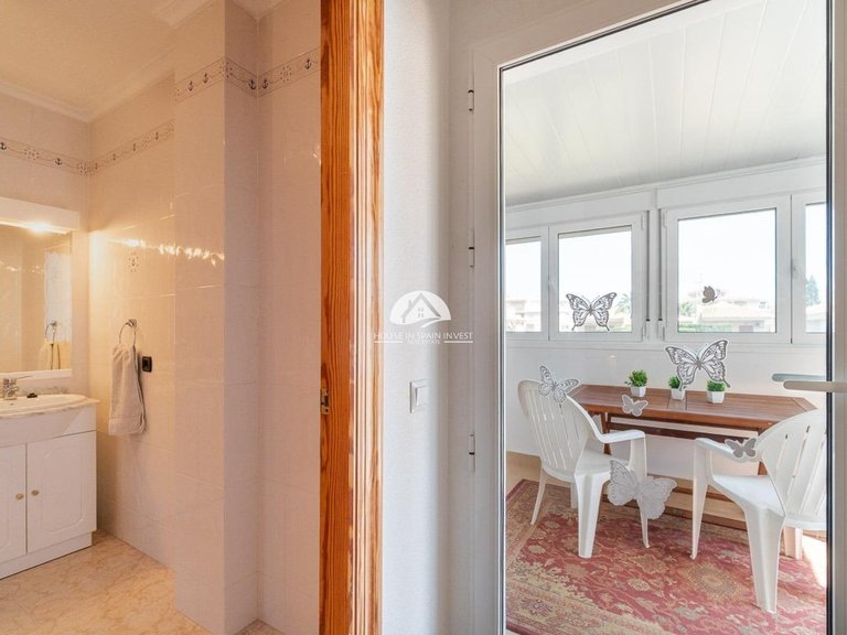 Villa for Sale in Playa Flamenca Orihuela Costa, Alicante 43
