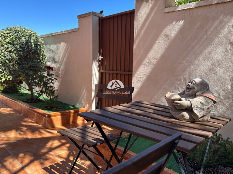 Villa for Sale in Nueva Torrevieja Torrevieja, Alicante 42