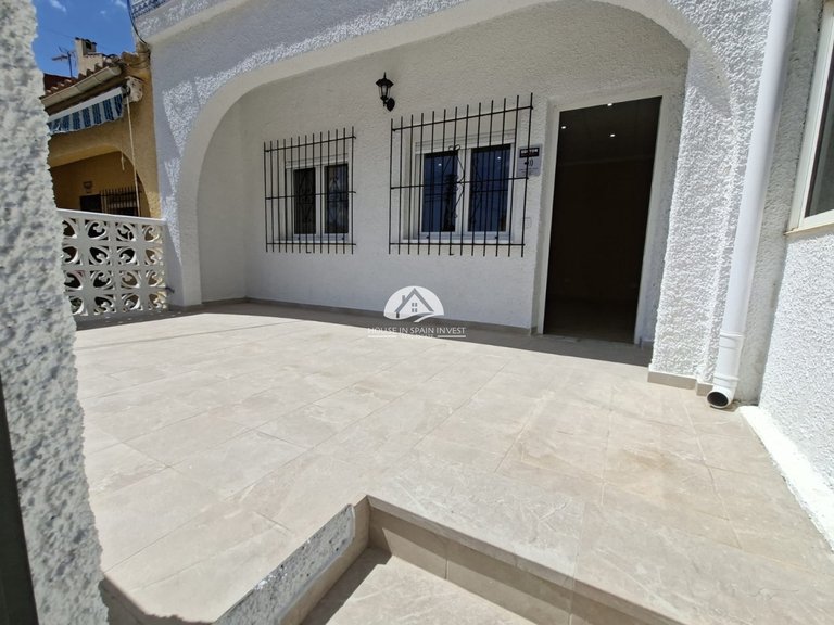 Town House for Sale in San Fulgencio San Fulgencio, Alicante 2