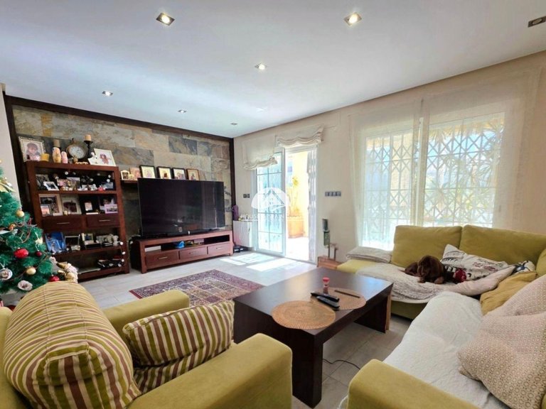 Villa for Sale in Dehesa de Campoamor Orihuela Costa, Alicante 4