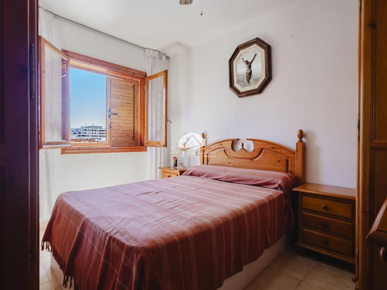 Penthouse for Sale in El Acequion - Los Náufragos Torrevieja, Alicante 31