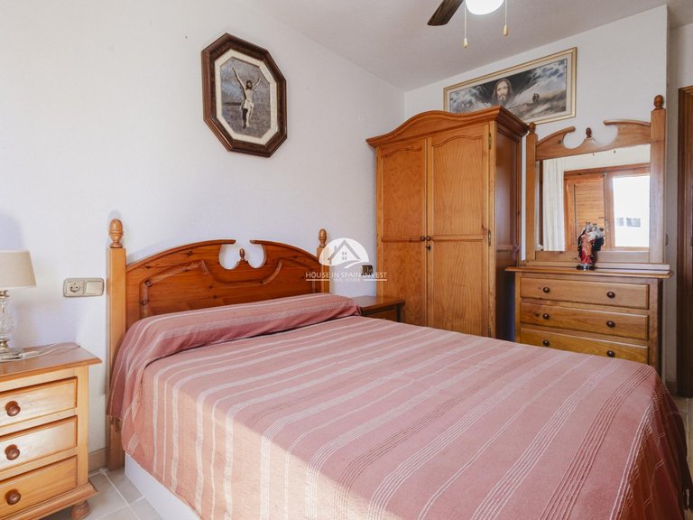 Penthouse for Sale in El Acequion - Los Náufragos Torrevieja, Alicante 34
