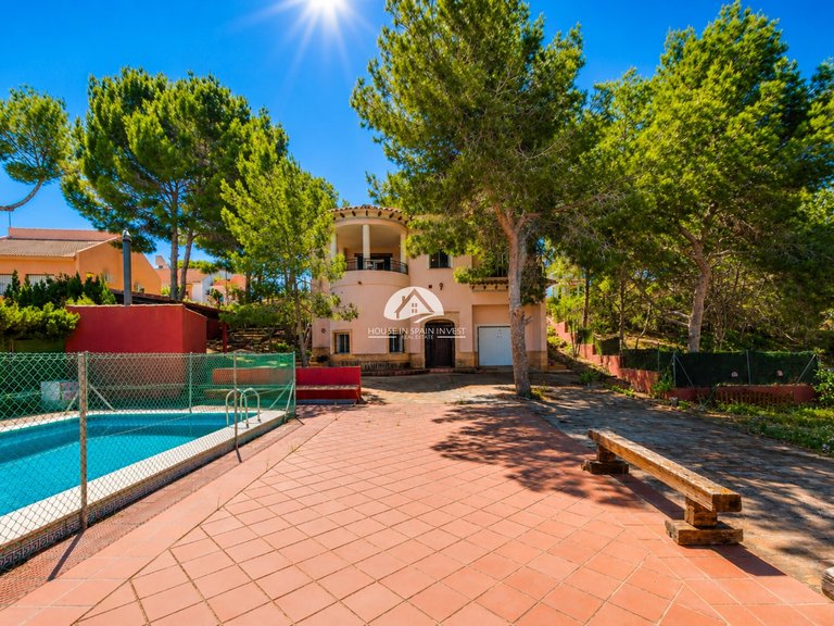 Villa for Sale in San Miguel de Salinas San Miguel De Salinas, Alicante 2