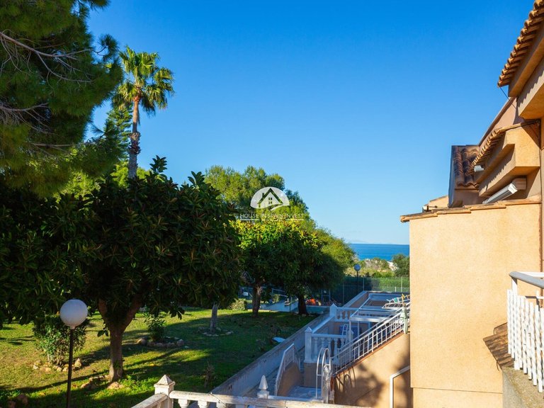Apartment for Sale in La Mata Torrevieja, Alicante 6