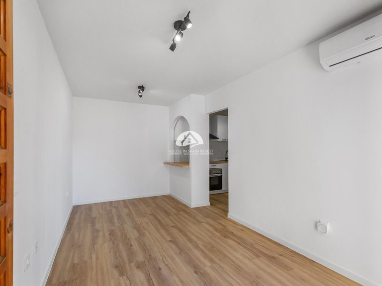 Apartment for Sale in La Mata Torrevieja, Alicante 8
