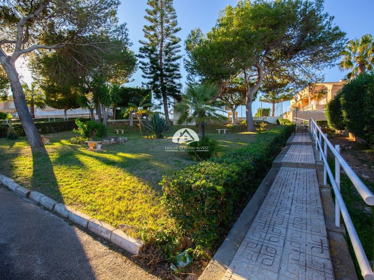 Apartment for Sale in La Mata Torrevieja, Alicante 27
