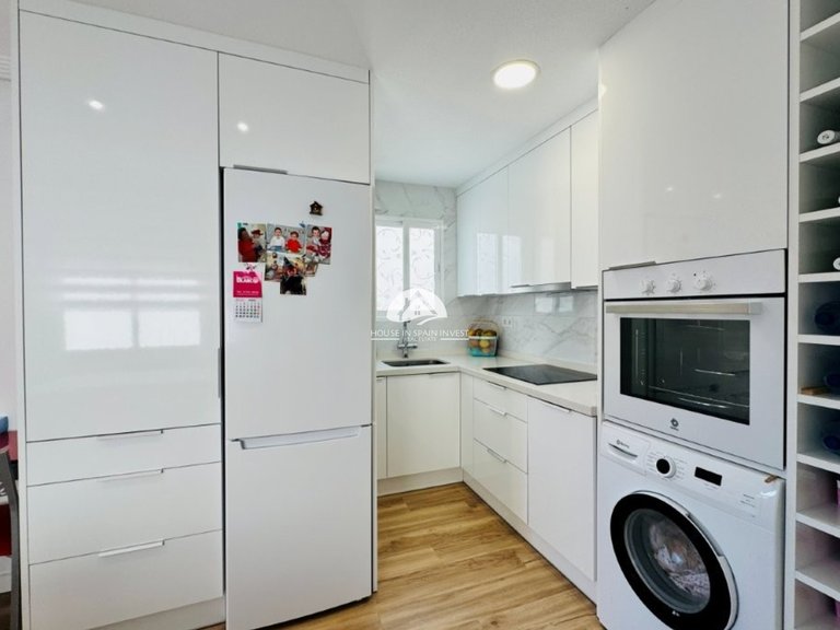 Apartment for Sale in Pueblo Guardamar Del Segura, Alicante 3