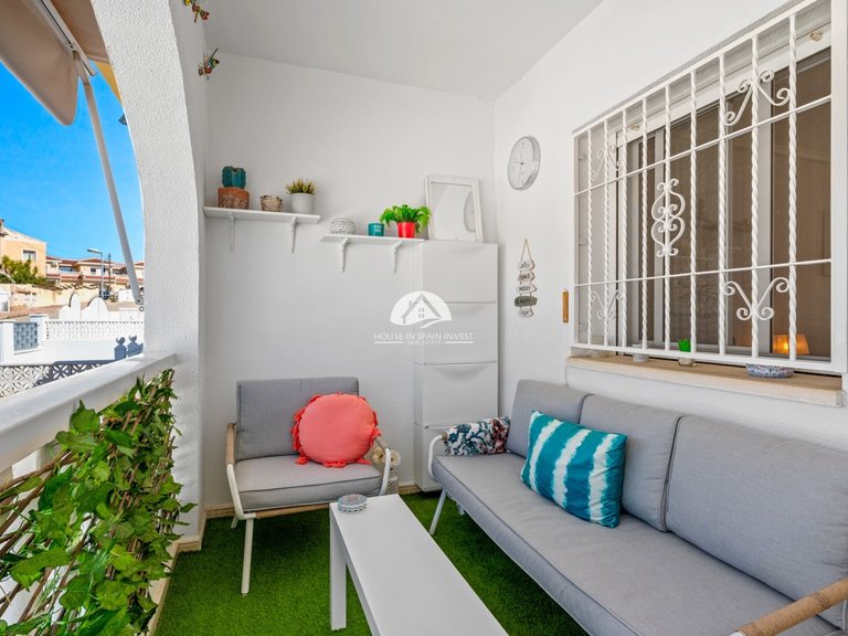 Villa for Sale in Monte Azul Benijofar, Alicante 4