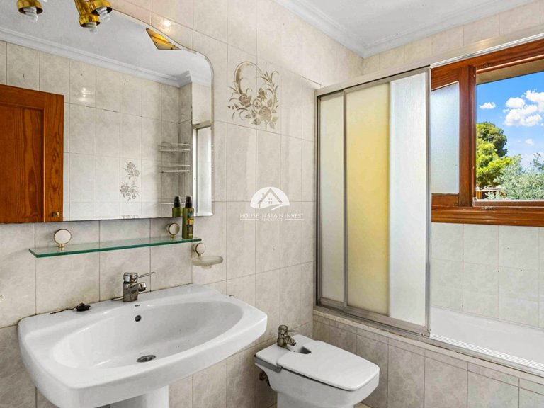 Villa for Sale in Los Balcones Torrevieja, Alicante 16