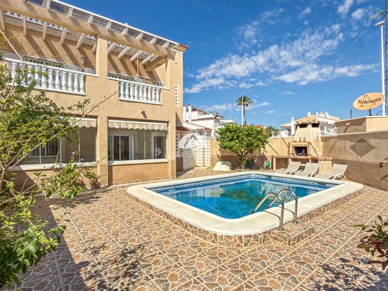 Apartment for Sale in Playa Flamenca Orihuela Costa, Alicante 1