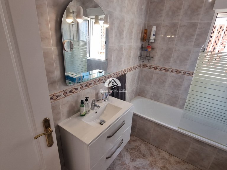 Villa for Sale in Benimar Rojales - Ciudad Quesada, Alicante 24