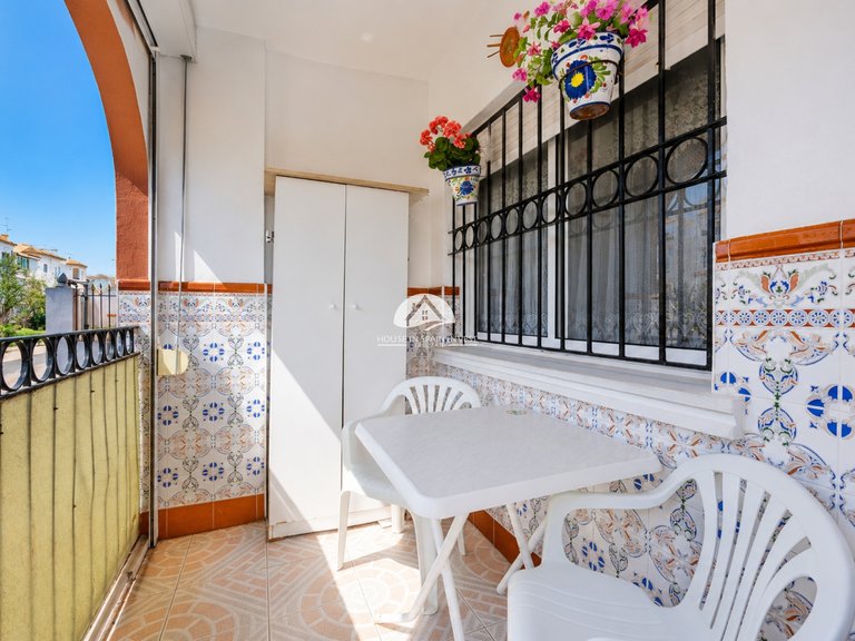 Apartment for Sale in El Acequion - Los Náufragos Torrevieja, Alicante 4