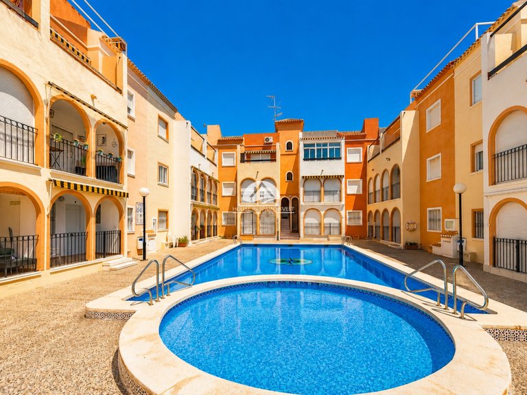 Apartment for Sale in El Acequion - Los Náufragos Torrevieja, Alicante 23
