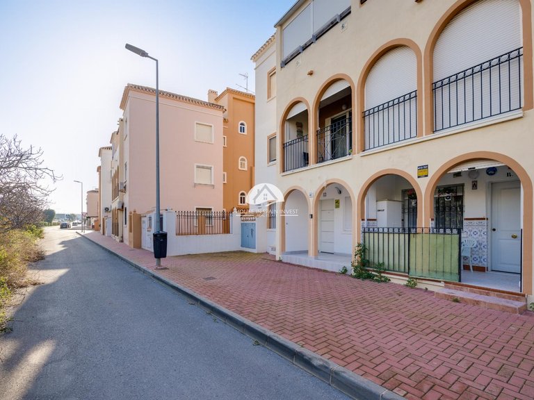 Apartment for Sale in El Acequion - Los Náufragos Torrevieja, Alicante 26