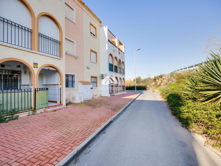Apartment for Sale in El Acequion - Los Náufragos Torrevieja, Alicante 29