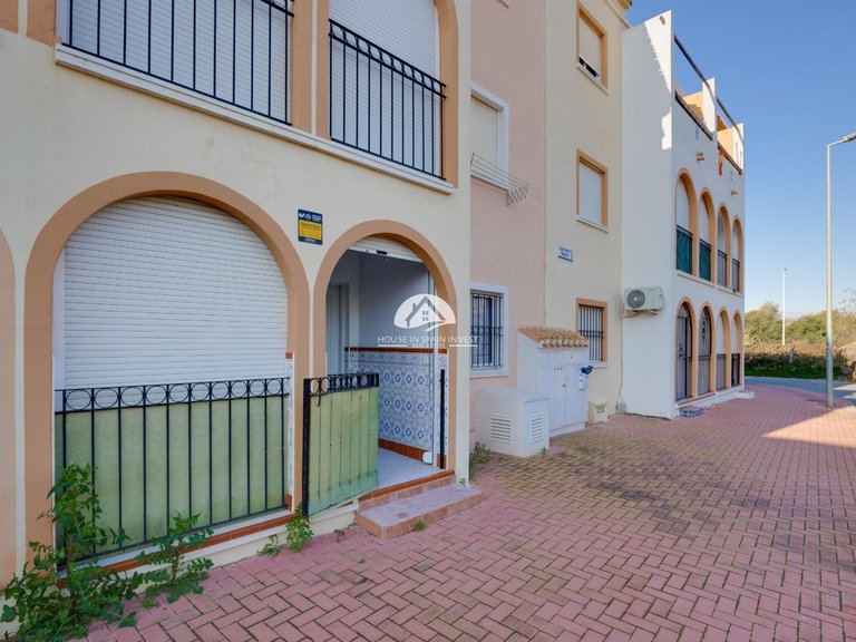 Apartment for Sale in El Acequion - Los Náufragos Torrevieja, Alicante 30