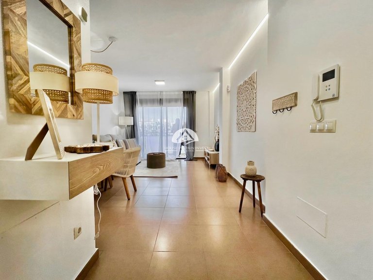 Apartment for Sale in El Acequion - Los Náufragos Torrevieja, Alicante 4